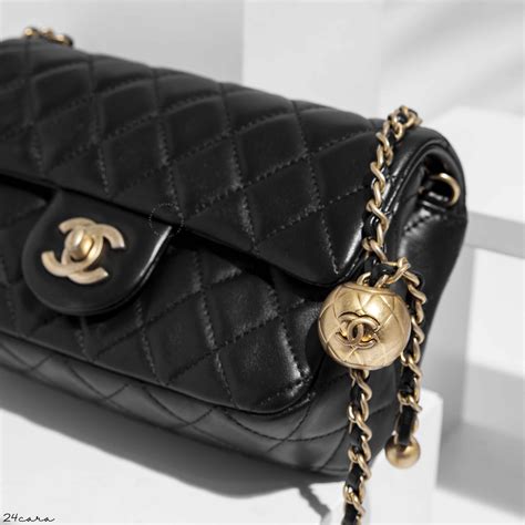 chanel purse hook|Chanel lambskin bag.